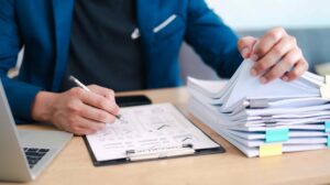 Compliance and reporting scaled