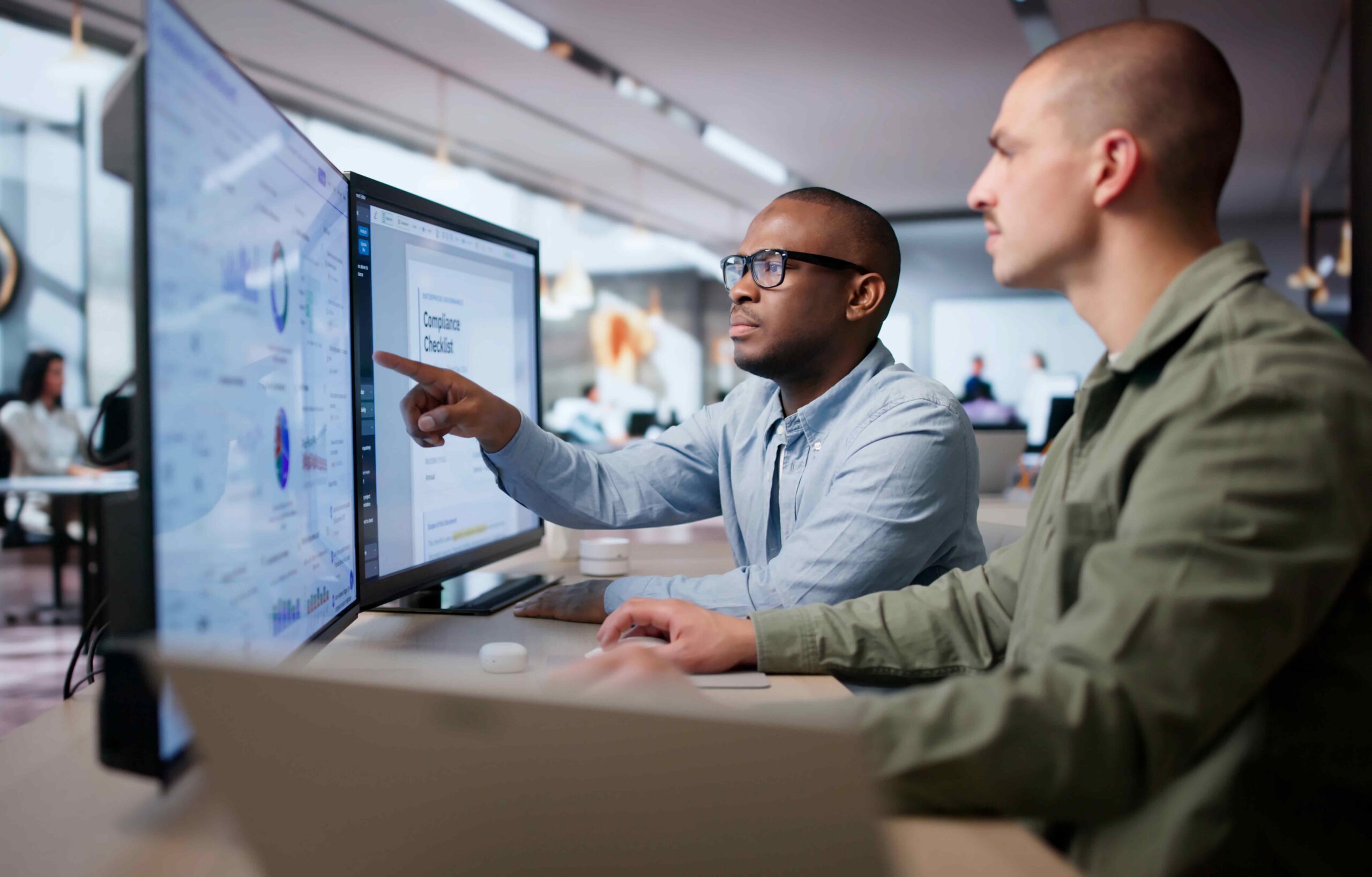 team-identifying-business-operations-processes-on-screens