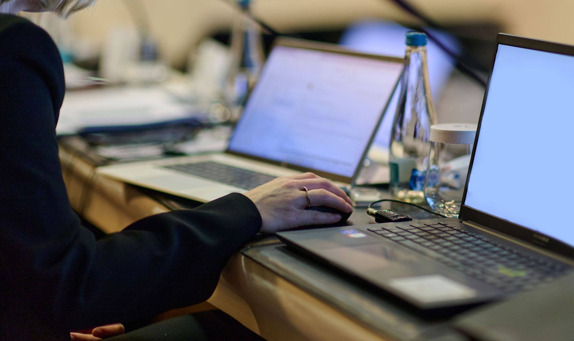 Software engineer reviewing application functionality and executing functional testing activities