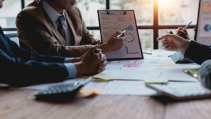Risk accountability in media
