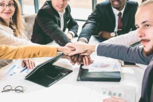 Clear accountability across agencies and suppliers scaled